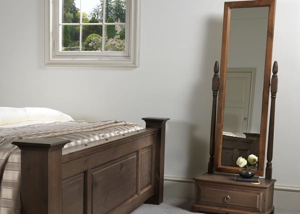 freestanding mirror with drawer