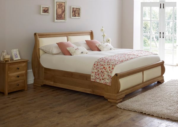 7 Ways To Style A Handmade Sleigh Bed - Sleigh Bed Bedding 7 Ways To Style A Handmade Sleigh Bed - Sleigh Bed Bedding
