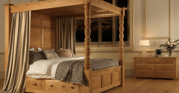 four poster bed from oak