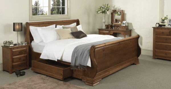 camargue sleigh bed