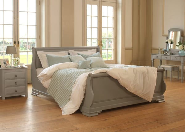 Camargue Painted Sleigh Bed