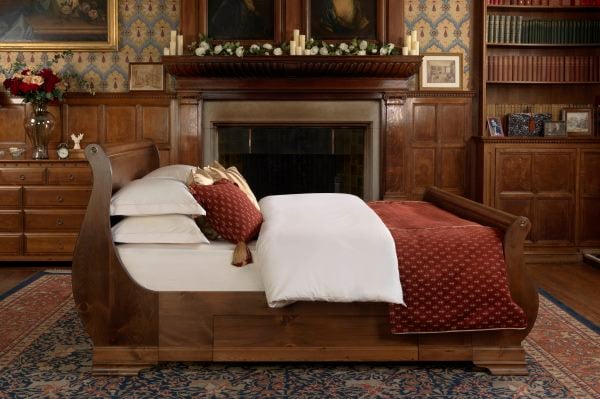 Camargue Sleigh Bed