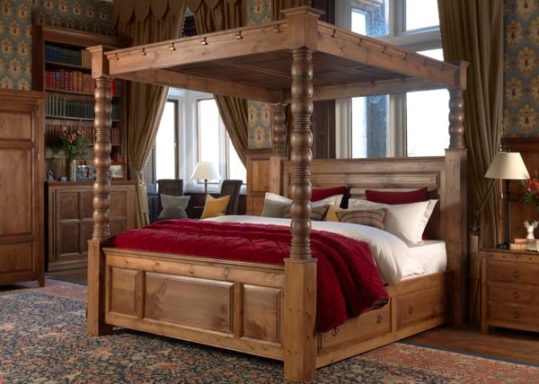 Traditional Dark Wood Four Poster Bed