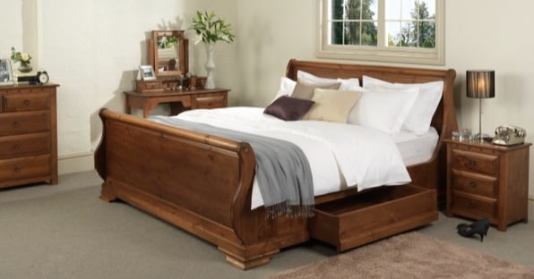 dark wood sleigh bed