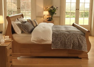 Camargue Sleigh Bed