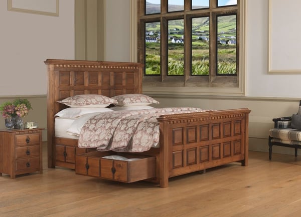 Traditional Solid Wooden Bed with Storage and Bedside Cabinet