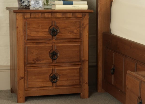 County Kerry 3 Door Bedside Cabinet