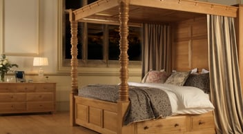 Solid Oak Four Poster Bed With Canopy And Storage Drawers