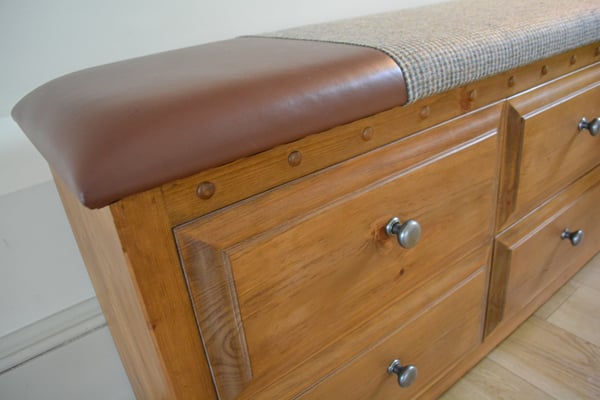 Linen Chest Close Up