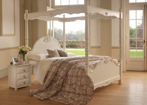 traditional luxury four poster bed in white