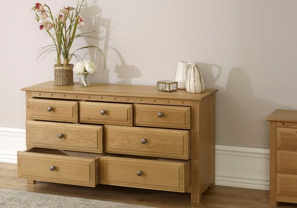 Solid Oak Chest of Drawers