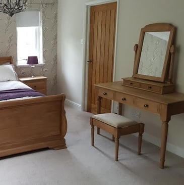 Solid Oak Dressing Table